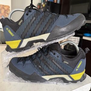 adidas Terrex Men's Hiking Shoes - Blue/Black/Yellow